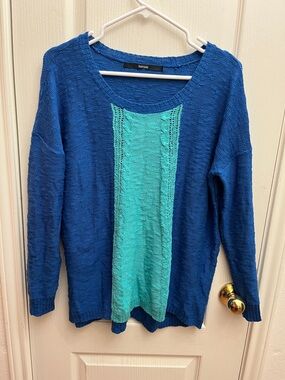 Kensie Blue Sweater with Aqua Center Panel